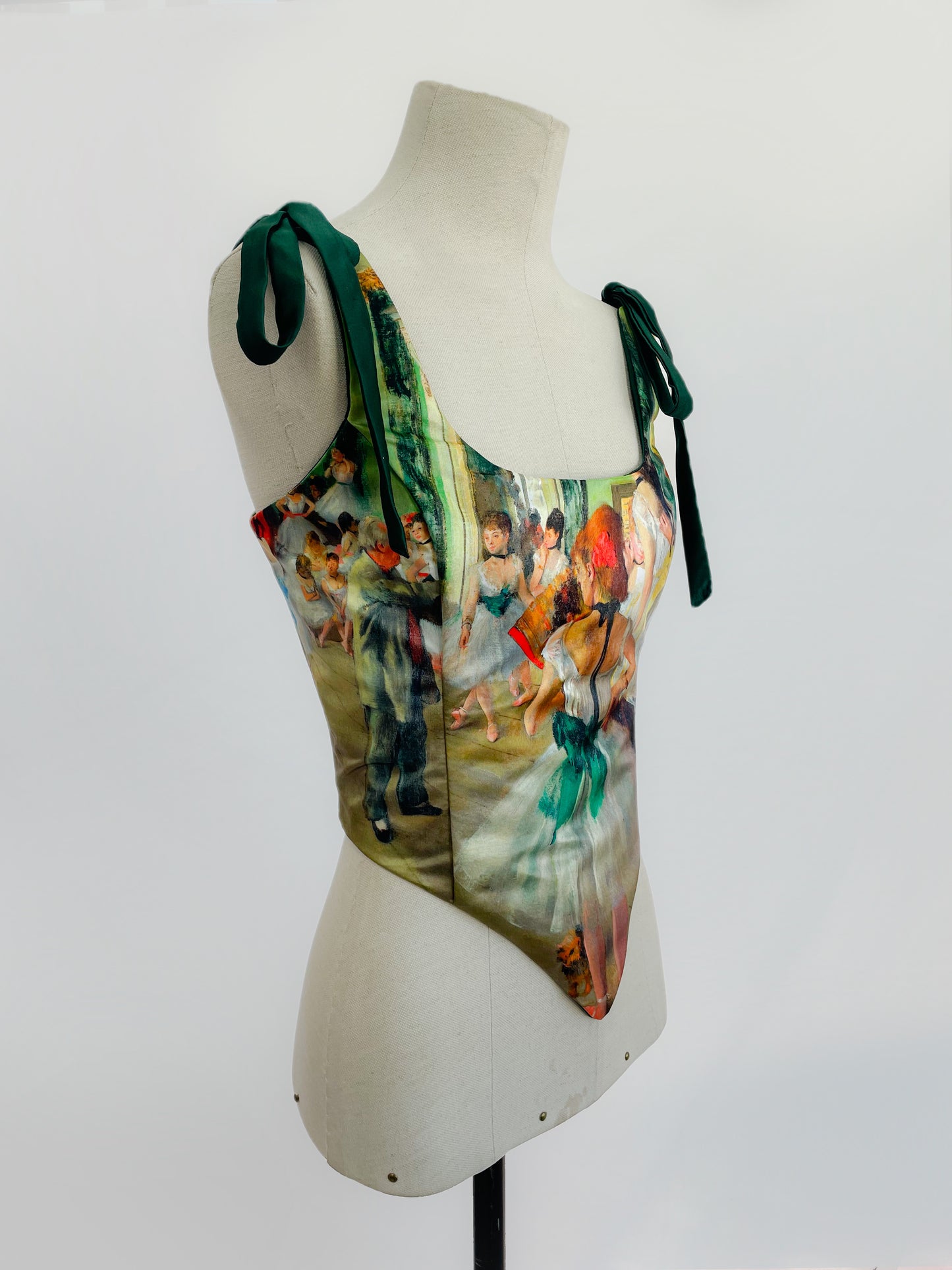 Poliana Corset Dance Classes 