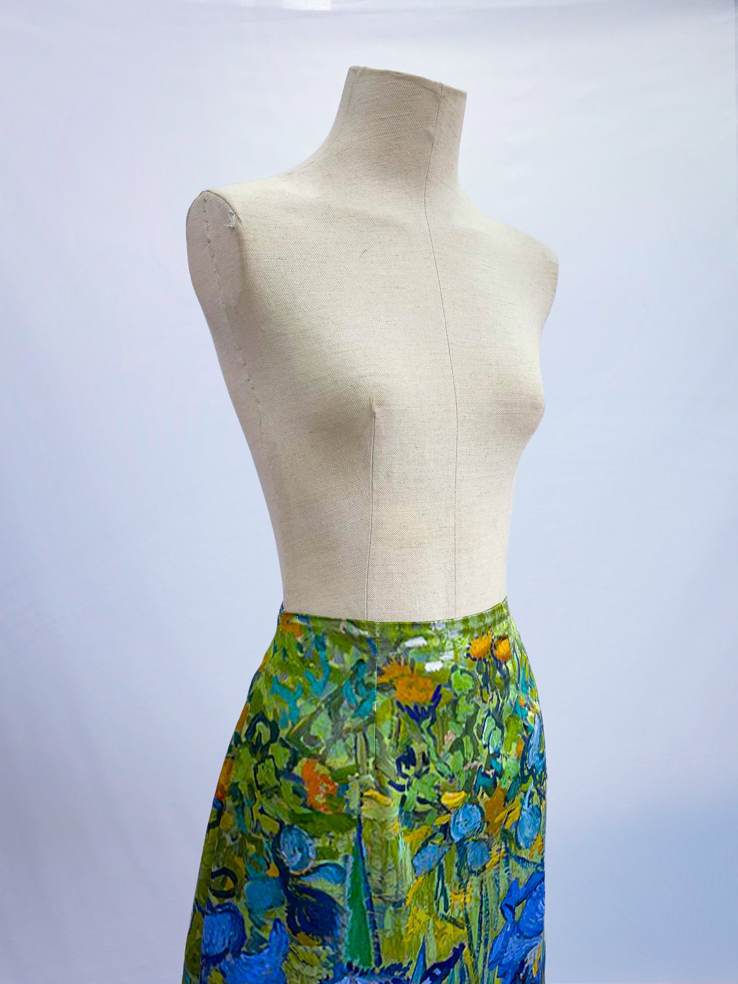 Lilies Skirt